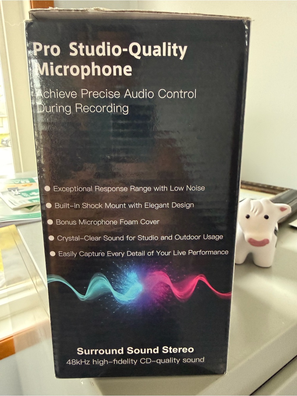 Professional Studio Microphone - White - Picture 2 of 2